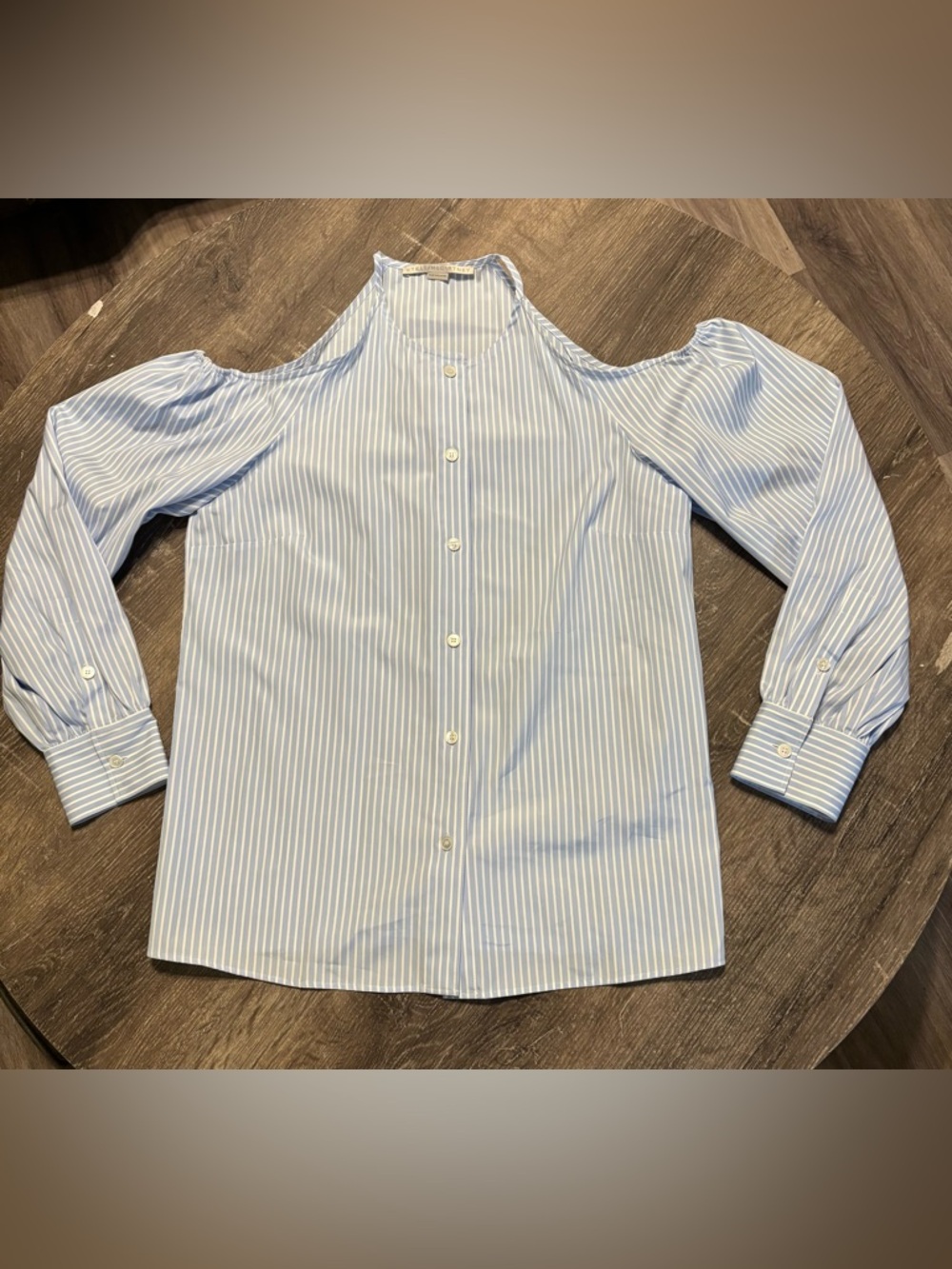 Stella McCartney Size S/42 Cold-Shoulder Button Front Blouse